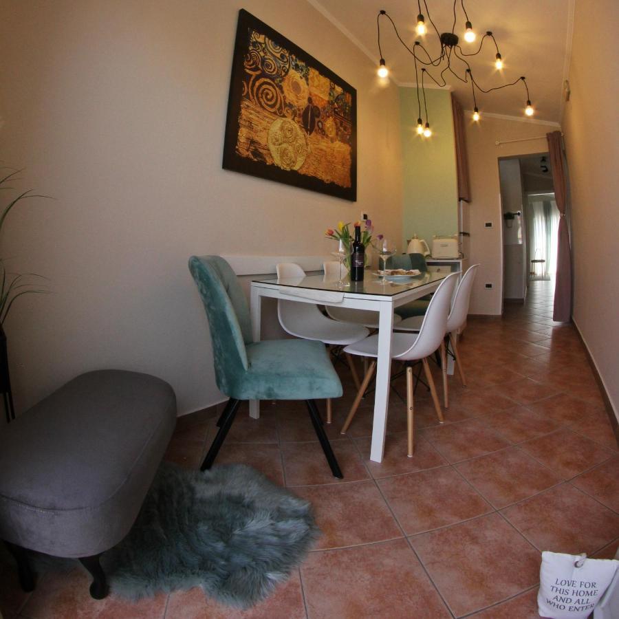 Room And Apartment Doris Ловречиця Екстер'єр фото