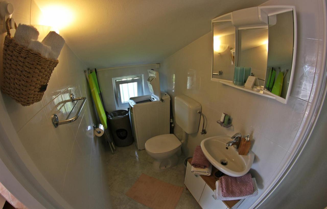 Room And Apartment Doris Ловречиця Екстер'єр фото